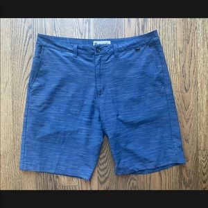 Travis Mathew Shorts Mens Size 36 Golf Proceed with Caution Blue Pockets Striped